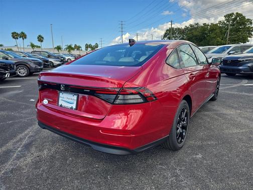 2025 Honda Accord Sport SE 1.5T