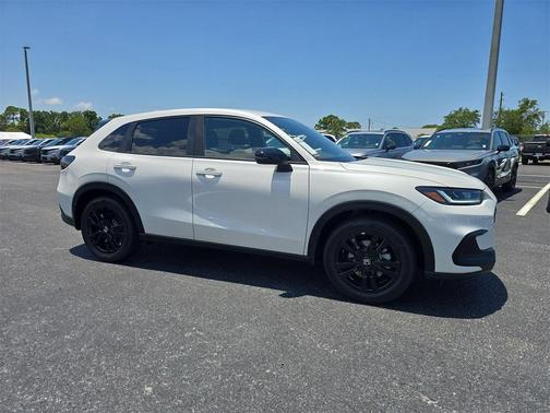 2026 Honda HR-V 2WD Sport