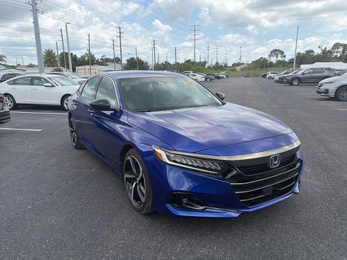 Still Night Pearl 2022 Honda Accord Hybrid Sport