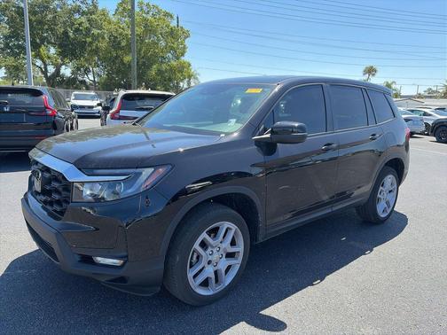 Crystal Black Pearl 2025 Honda Passport EX-L