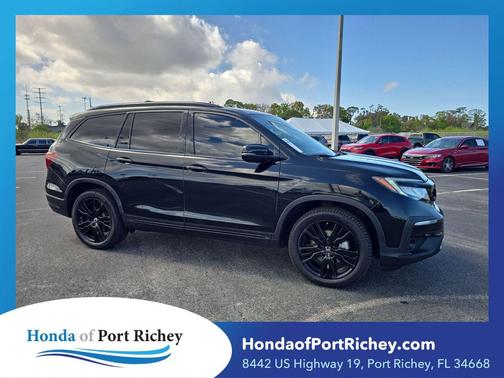 2021 Honda Pilot AWD Black Edition