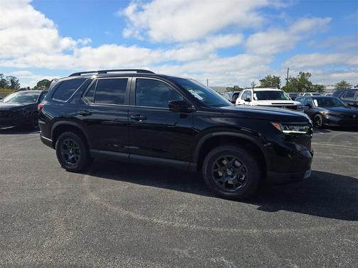2025 Honda Pilot TrailSport