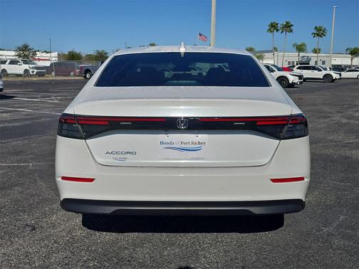 2024 Honda Accord LX 1.5T