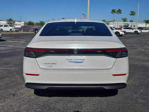 2024 Honda Accord LX 1.5T