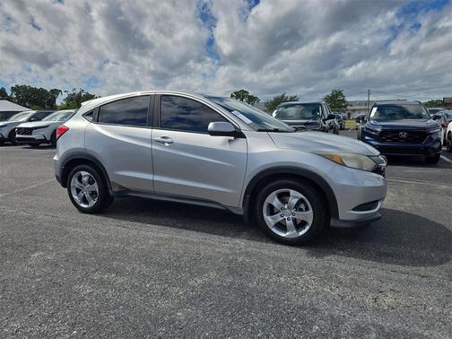 2016 Honda HR-V LX