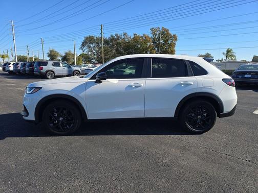 2025 Honda HR-V 2WD Sport