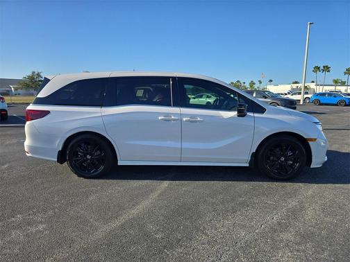 2024 Honda Odyssey Sport