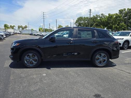 2026 Honda HR-V LX
