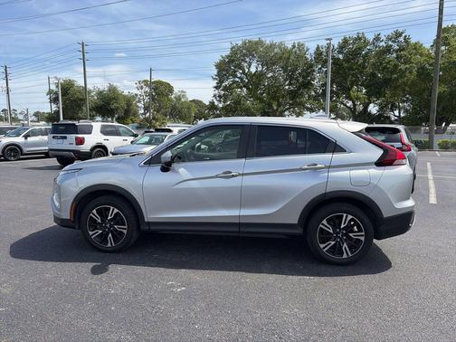 Alloy Silver Metallic 2024 Mitsubishi Eclipse Cross SE