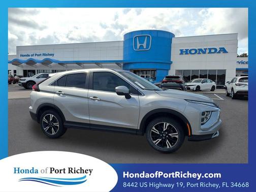 Alloy Silver Metallic 2024 Mitsubishi Eclipse Cross SE