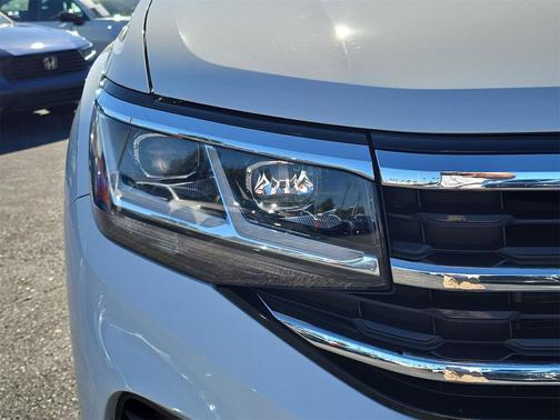 2021 Volkswagen Atlas 3.6L SE w/Technology