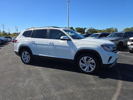 2021 Volkswagen Atlas 3.6L SE w/Technology
