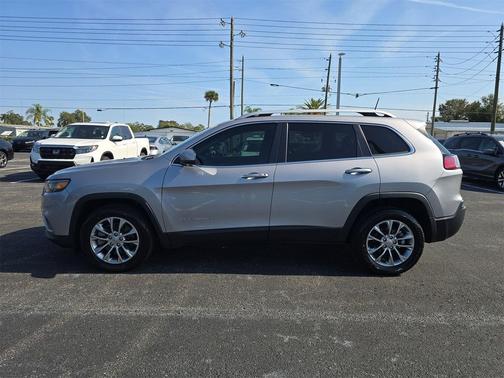 2021 Jeep Cherokee Latitude Plus