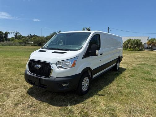 2022 Ford Transit-250 Base