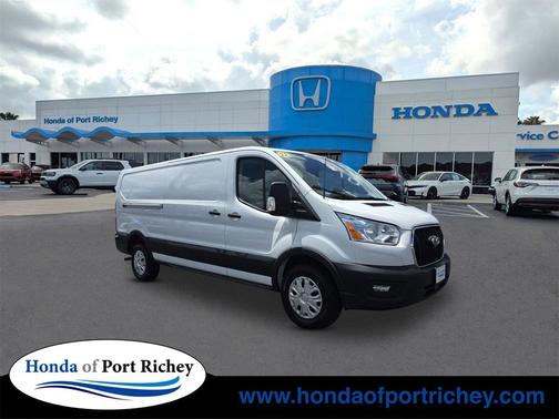 2022 Ford Transit-250 Base