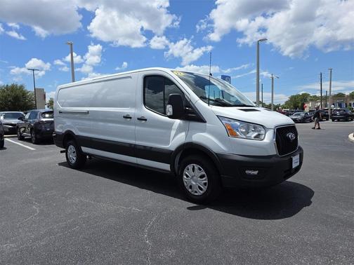 2022 Ford Transit-250 Base