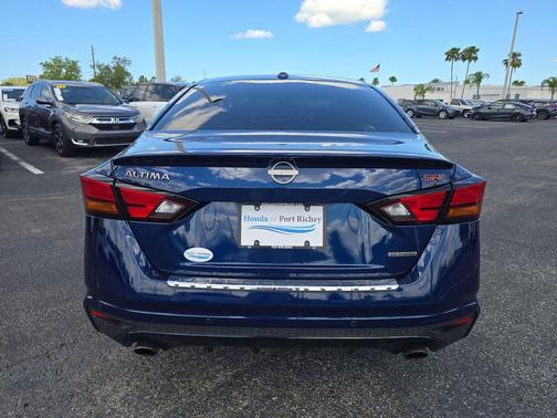 Deep Blue Pearl 2023 Nissan Altima SR VC-Turbo FWD