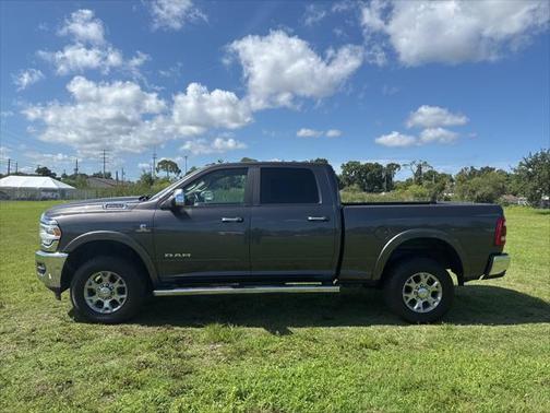 2021 RAM 2500 Laramie Crew Cab 4x4 6'4' Box