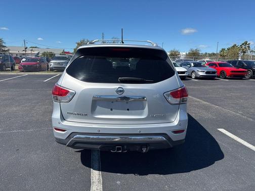 2015 Nissan Pathfinder Platinum