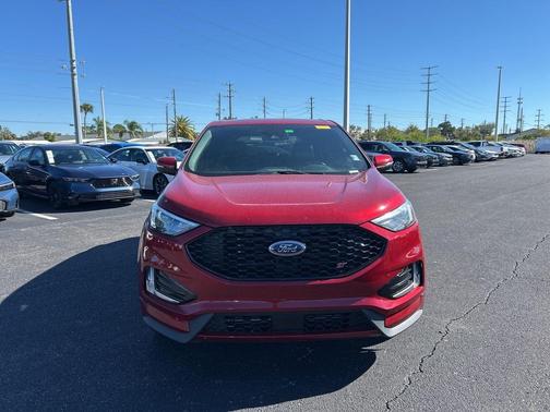 2021 Ford Edge ST