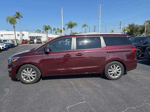 2019 Kia Sedona EX
