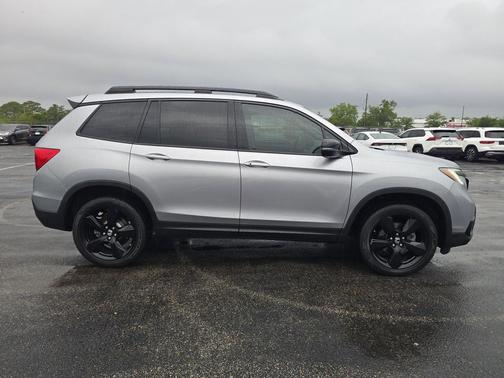 Black Forest Pearl 2020 Honda Passport AWD Elite