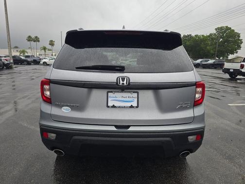 Black Forest Pearl 2020 Honda Passport AWD Elite
