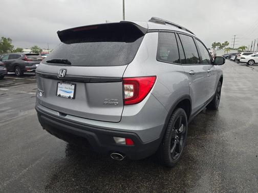 Black Forest Pearl 2020 Honda Passport AWD Elite