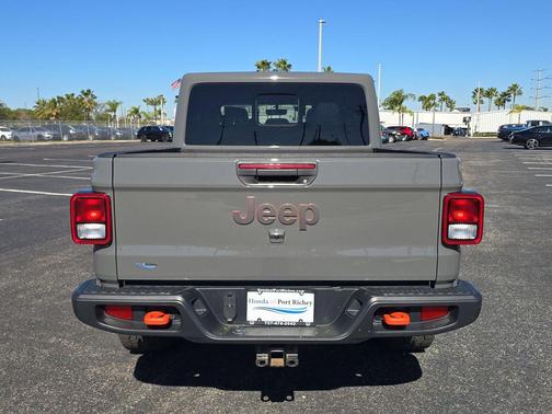 2023 Jeep Gladiator Mojave 4x4
