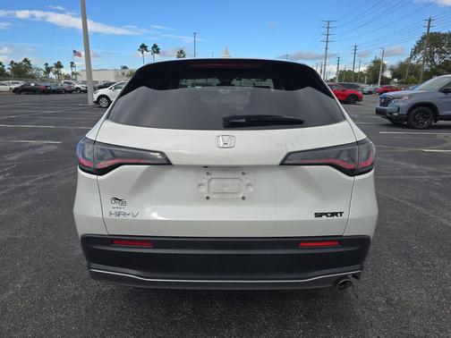 2023 Honda HR-V 2WD Sport