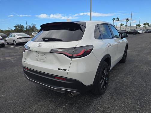 2023 Honda HR-V 2WD Sport
