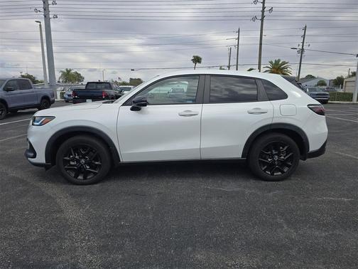 2023 Honda HR-V 2WD Sport