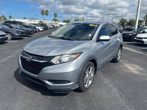 2017 Honda HR-V LX