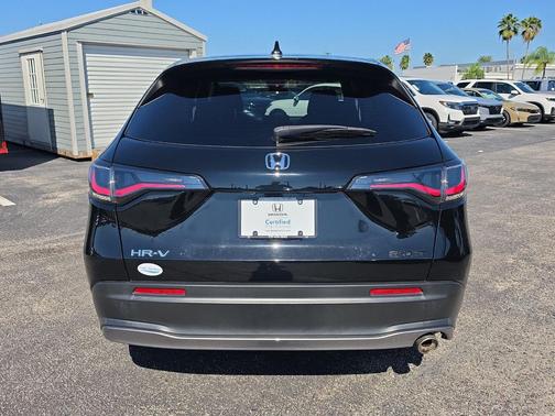 Crystal Black Pearl 2024 Honda HR-V Sport