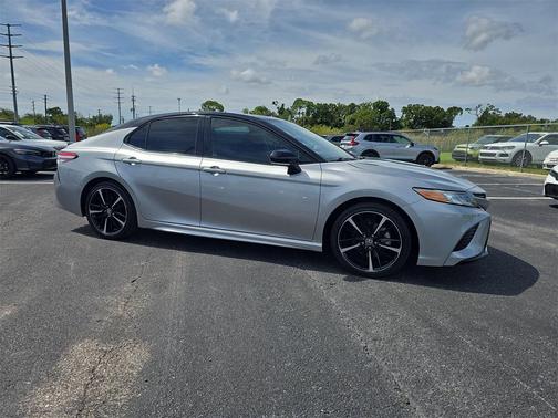 2020 Toyota Camry XSE