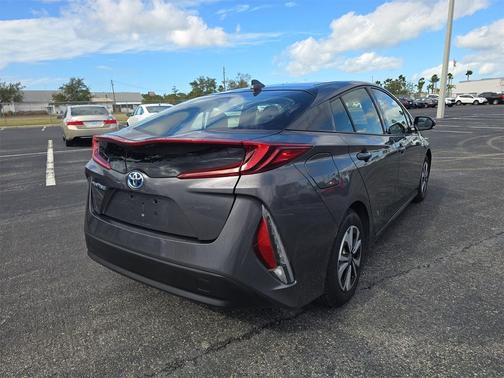 2018 Toyota Prius Prime Plus