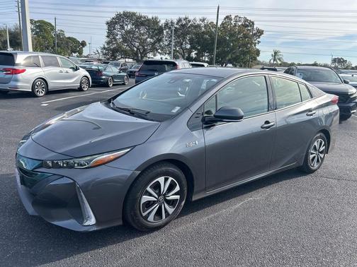 2018 Toyota Prius Prime Plus