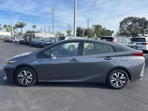 2018 Toyota Prius Prime Plus