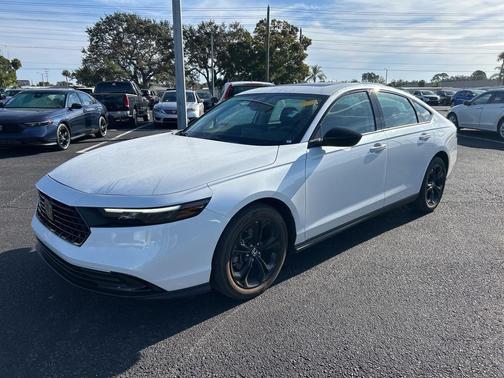 2025 Honda Accord Sport SE 1.5T