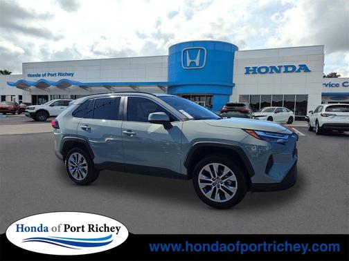 2022 Toyota RAV4 XLE Premium