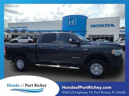 Maximum Steel Metallic Clearcoat 2020 RAM 2500 Tradesman Crew Cab 4x4 6'4' Box