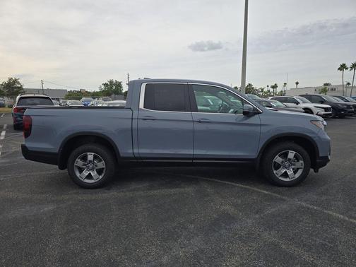 Gray 2026 Honda Ridgeline RTL