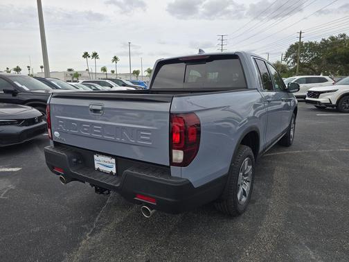 Gray 2026 Honda Ridgeline RTL