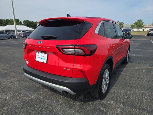 Race Red 2024 Ford Escape Active