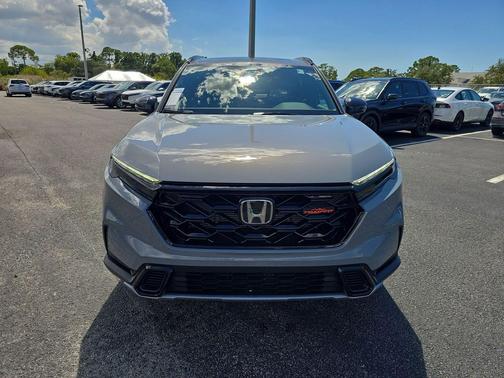 Urban Gray Pearl 2026 Honda CR-V Hybrid TrailSport AWD