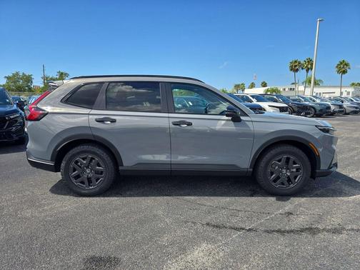 Urban Gray Pearl 2026 Honda CR-V Hybrid TrailSport AWD