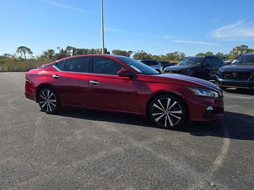 2019 Nissan Altima 2.5 Platinum
