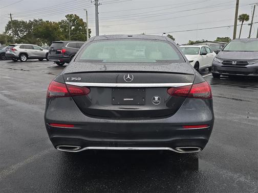 2022 Mercedes-Benz E-Class E 350
