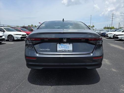 2025 Honda Accord LX 1.5T