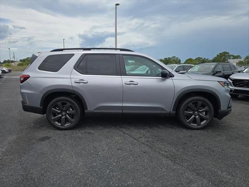 2025 Honda Pilot Sport